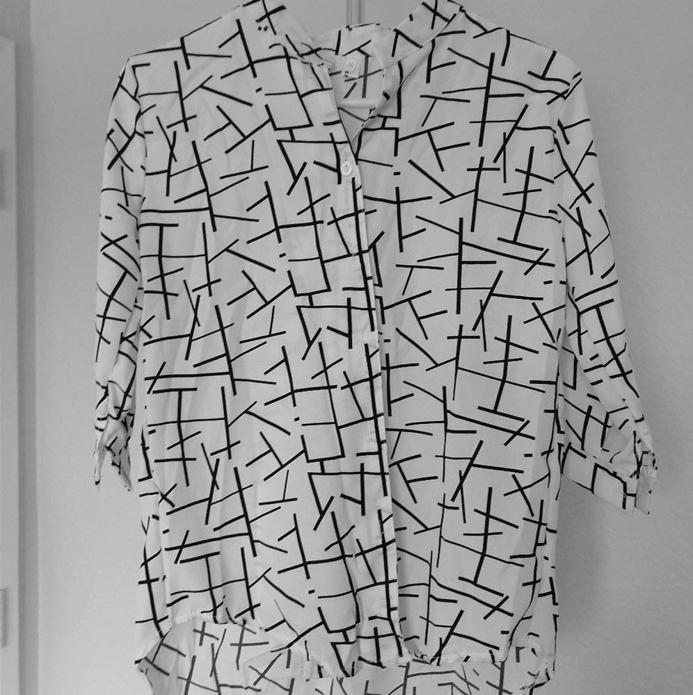 Black and White button down blouse